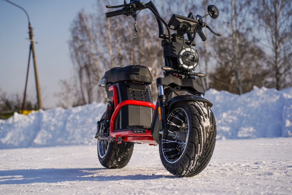 Электроскутер WHITE SIBERIA PRO BLACK EDITION 5000W